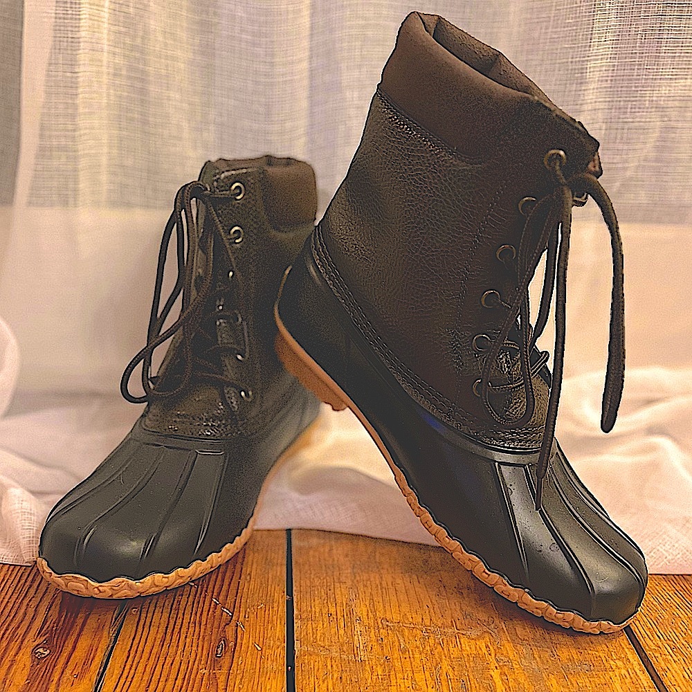 WEATHERPROOF VINTAGE Men’s 4-Season, Classic Waterproof Boots - size 9